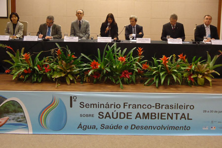  O seminário propõe um diálogo entre as iniciativas do Brasil e da França e inaugura um esforço nas atividades e contribuições para a Rio+20 