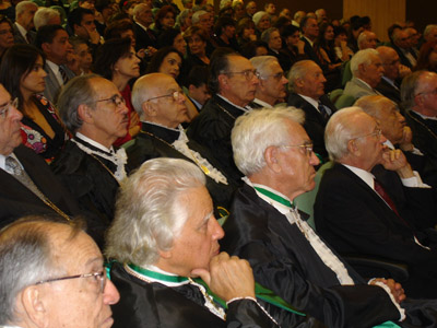  Membros da Academia de Medicina de Minas Gerais na homenagem a Amilcar Martins (Fotos: IRR) 