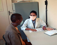 Estudo analisa documentos sobre a tuberculose no Brasil para indicar cenários futuros