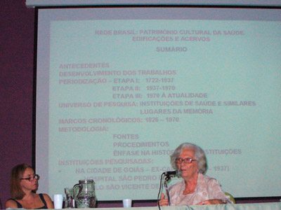  A pesquisadora Lena Castello Branco Freitas (UFG) apresenta o inventário de Goiânia 