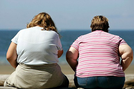  Os dados também indicam aumento de sobrepeso conforme a progressão da idade no grupo feminino, principalmente após os 40 anos 