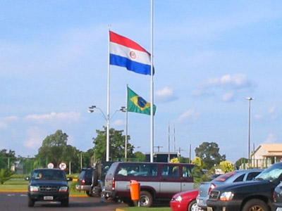  A fronteira entre o Mato Grosso do Sul e Paraguai tem 42 municípios e o curso pretende capacitar profissionais que estão na linha de frente da vigilância em saúde dessas cidades 