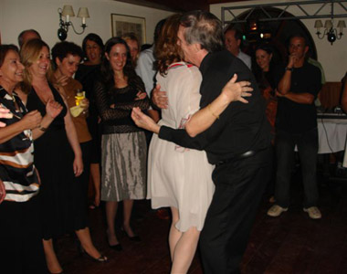  Mario Hamilton dança tango em seu último aniversário, em 2007 