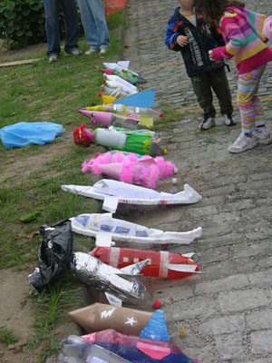  A confecção dos foguetes deu asas à criatividade dos estudantes da Escola Politécnica 
