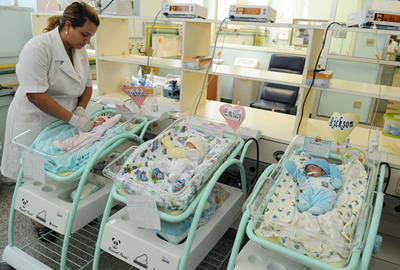  A pesquisa reúne informações sobre prematuridade em todo o Brasil (Foto: Peter Ilicciev) 