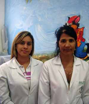  As fisioterapeutas Sandra Lisboa e Luanda Dias 