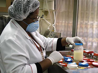  Estocagem de leite humano no Instituto Fernandes Figueira 