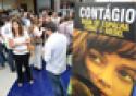 Pesquisadores discutem o filme 'Contágio' em première para jornalistas