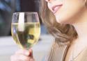 Dissertação aborda o pensar e o agir das mulheres alcoolistas